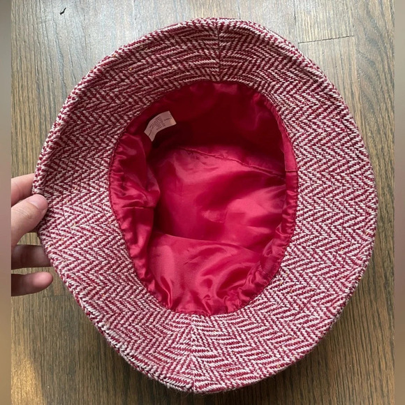 Red/cream metallic tweed bucket hat for women main image 7